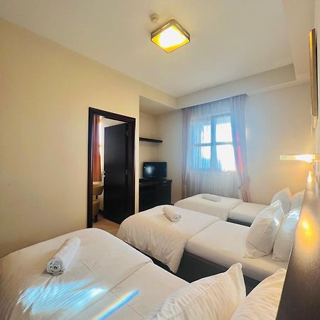 Hotel Aria Mitrovici  Bagian luar foto